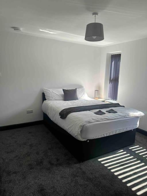 Gilman House * Stoke-on-Trent